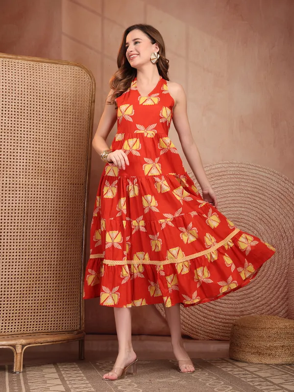 Pure_Cotton_Halter_Neck_Tiered_A-Line_Ethnic_Dress