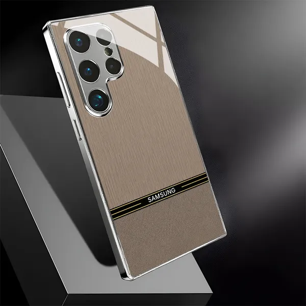 Beige_Textured_Phone_Case_With_Black_Gold_Stripe