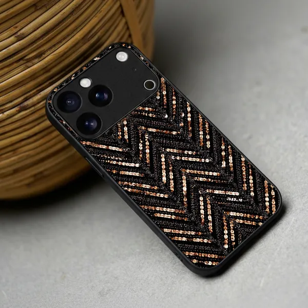 Black_Geometric_Pattern_Phone_Case