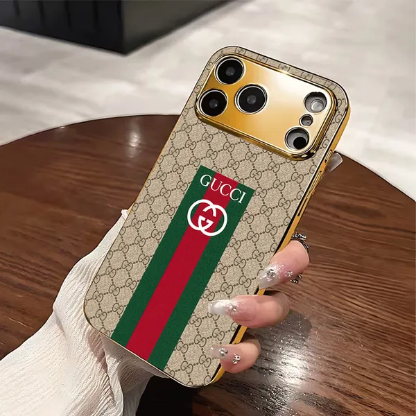 Gold_Monogram_Pattern_Hard_Phone_Case