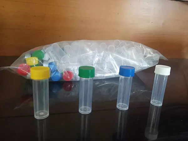 1_Dram_Plastic_Bottle