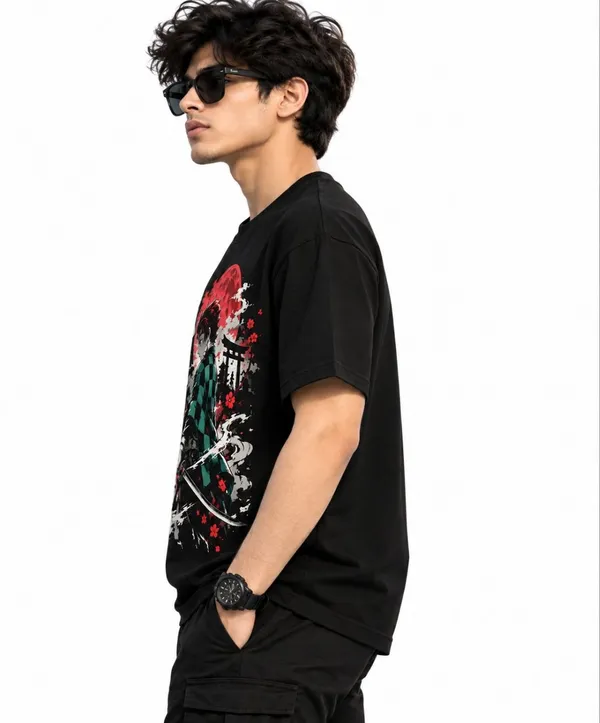 Black_Graphic_Fit_T-Shirt_For_Men