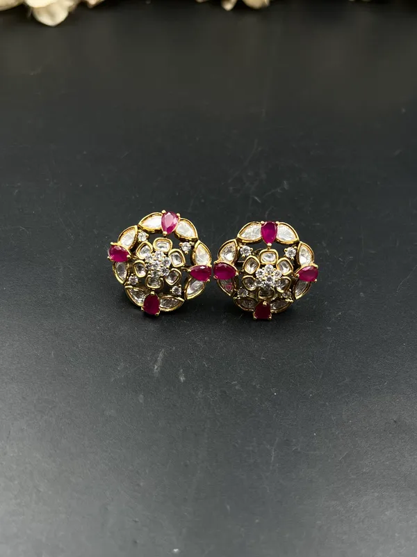 Gold_Red_Stone_Floral_Stud_Earrings_For_Women
