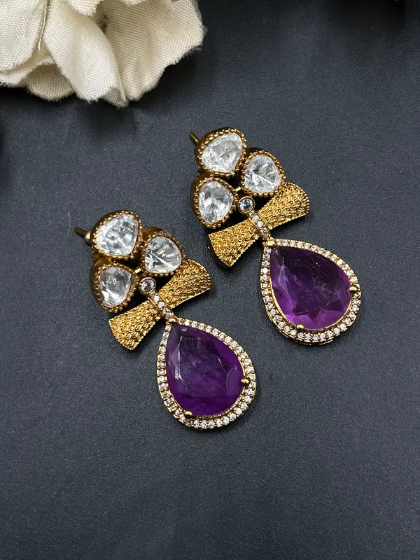 Gold_&_Purple_Stone_Teardrop_Necklace_Set_For_Women