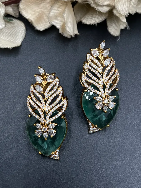 Green_Gold_Tone_Leaf_Drop_Earrings_For_Women
