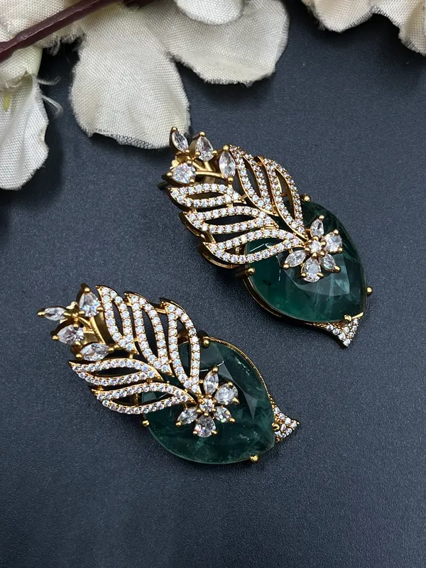 Green_Gold_Tone_Leaf_Drop_Earrings_For_Women