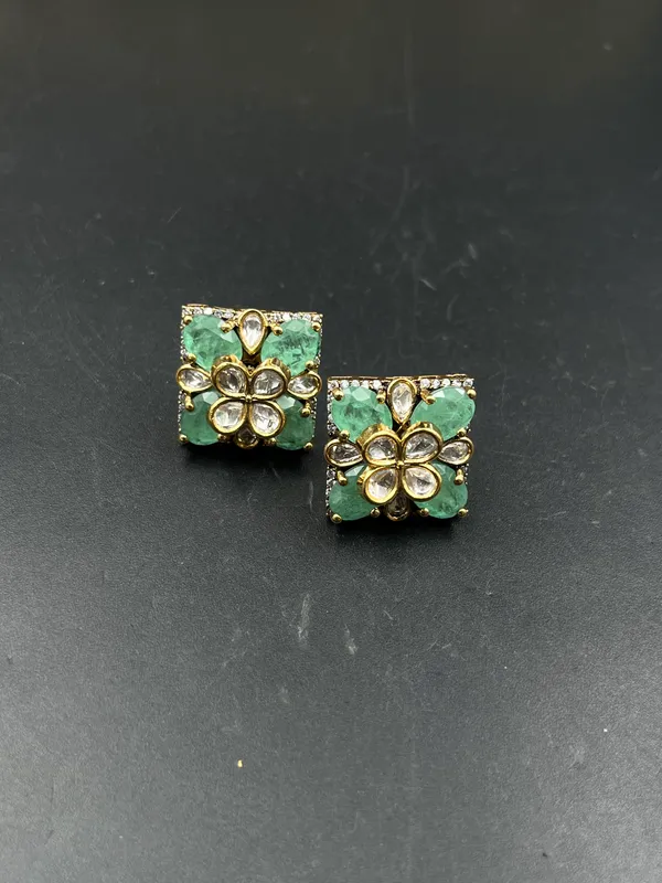 Gold_Green_Stone_Rectangular_Floral_Stud_Earrings_For_Women