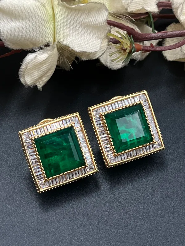 Green_Gold-Tone_Faceted_Square_Stone_Stud_Earrings_For_Women