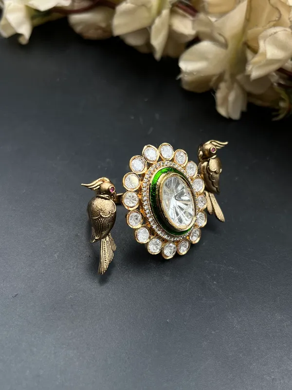Gold_Green_Crystal_Bird_Motif_Brooch_For_Women