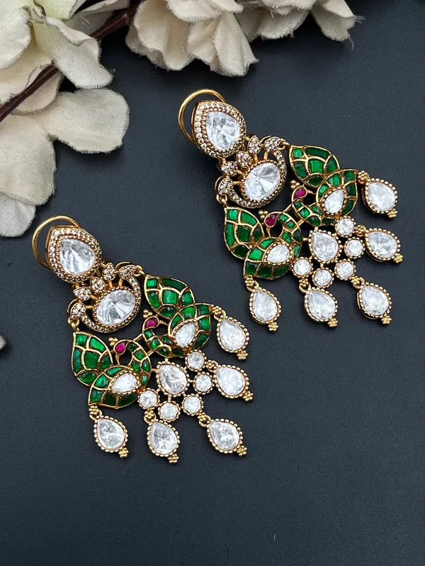 Green_Gold_Tone_Stone_Chandbali_Earrings_For_Women