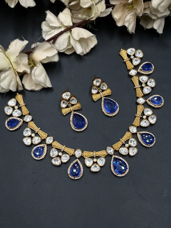 Gold_Blue_Teardrop_Stone_Necklace_Set_For_Women