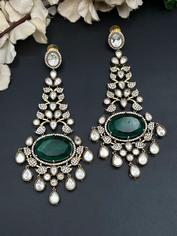 Gold_Green_Stone_Floral_Chandelier_Drop_Earrings_For_Women