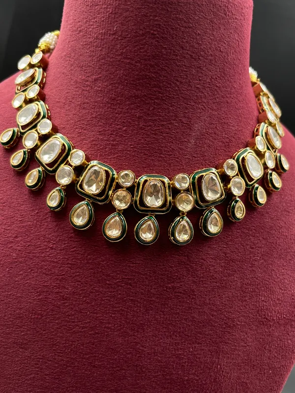 Gold_Green_Stone_Kundan_Necklace_Set_For_Women