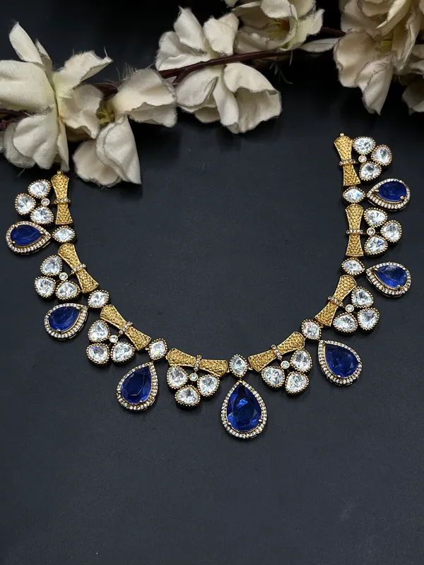Gold_Blue_Teardrop_Stone_Necklace_Set_For_Women
