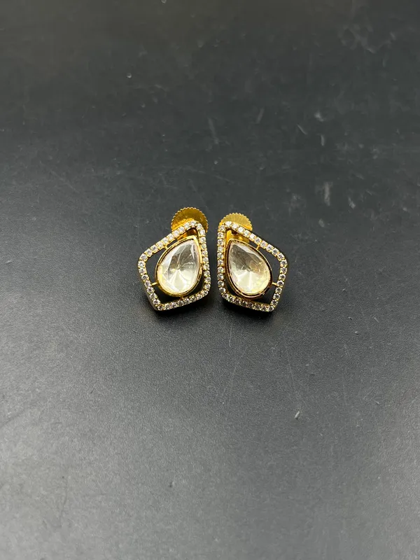 Gold_Tone_Teardrop_Stone_Stud_Earrings_For_Women