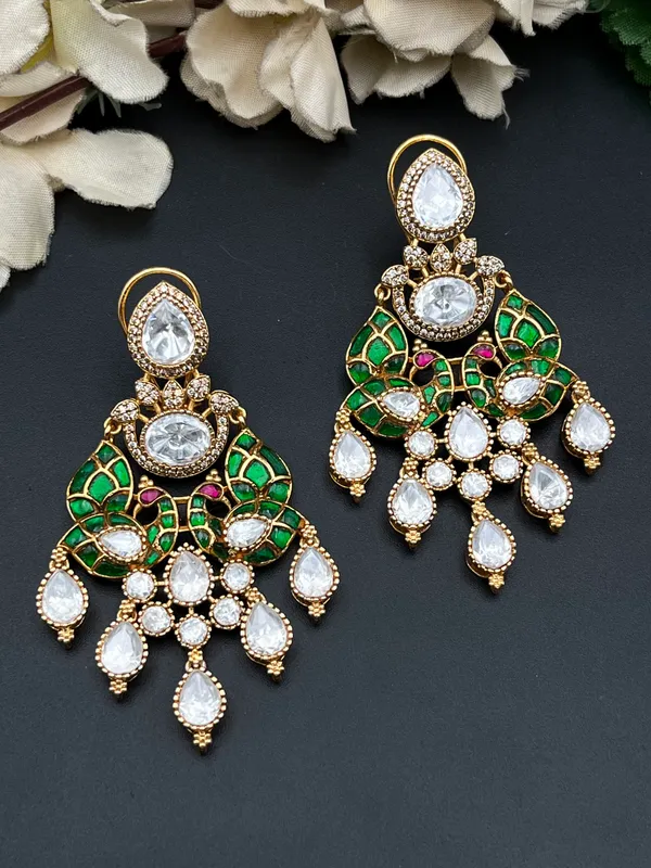 Green_Gold_Tone_Stone_Chandbali_Earrings_For_Women