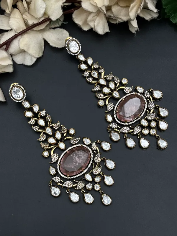 Gold_Stone_Studded_Floral_Chandelier_Drop_Earrings_For_Women