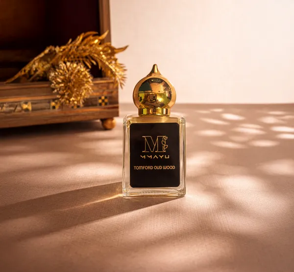 Mmayu_Tomford_Oud_Wood_Sandalwood_Attar