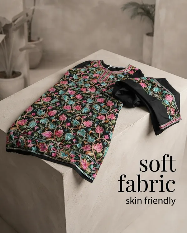 Black__And__Multicolor_Rayon_Suit_Set_For_Women
