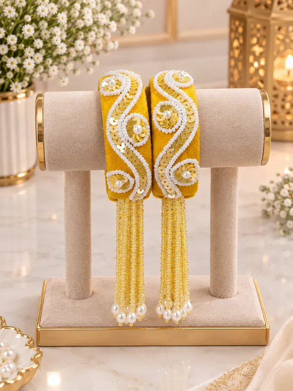 Yellow_Embellished_Bridal_bangle