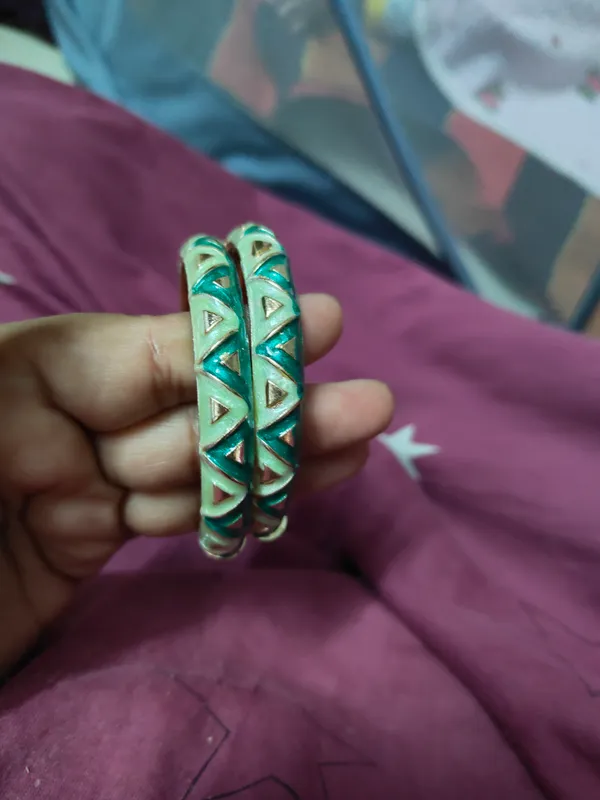 Green_Enamel_Geometric_Bangles_For_Women