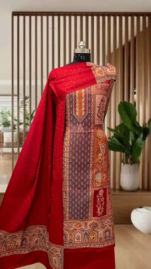 Red_KANI_Suit_for_Women