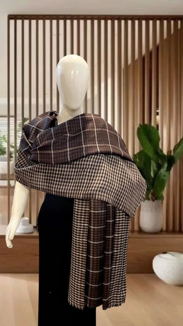 Black_Wool_Checkered_Stole_For_Unisex