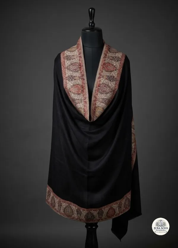 Black_Wool_Shawl_For_Unisex