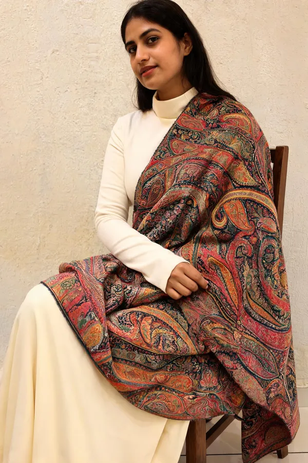 Multicolor_Wool_Shawl_For_Unisex