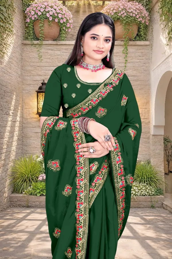 Green_Star_Georgette_Printed_Ethnic_Saree_For_Women