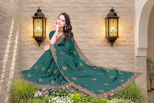 Green_Star_Georgette_Embroidered_Saree_With_Blouse_For_Women