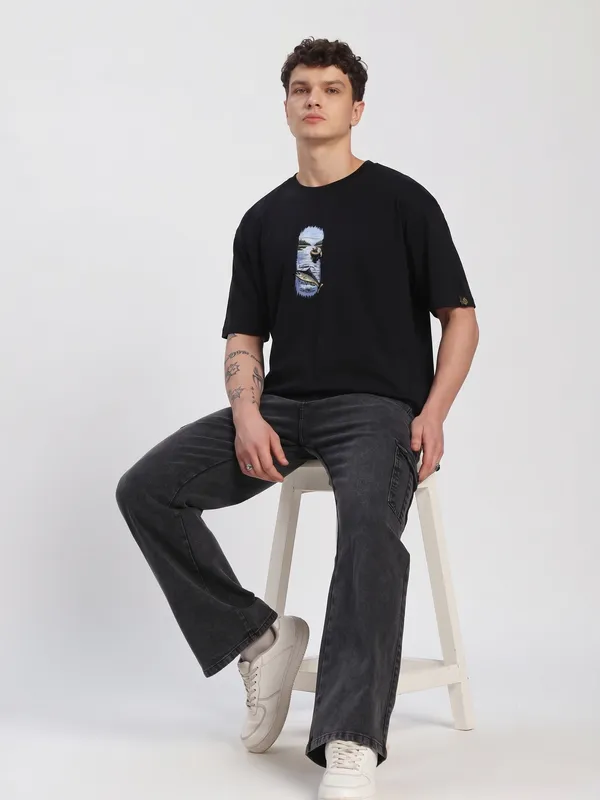 Black_Regular_Fit_Embroidered_T-Shirt_for_Men
