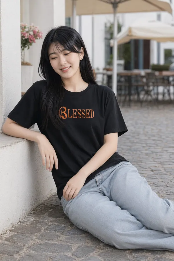 Black_Casual_Fit_Graphic_T-Shirt_for_Women