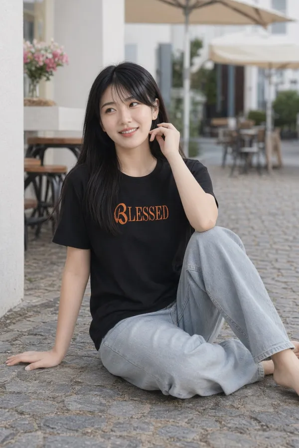 Black_Casual_Fit_Graphic_T-Shirt_for_Women