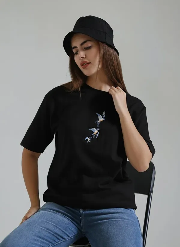 Embroidered_T_Shirt