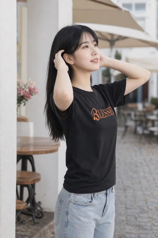 Black_Casual_Fit_Graphic_T-Shirt_for_Women