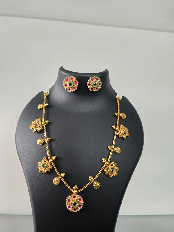 Gold_Tone_Floral_Stone_Necklace_Earrings_Set_for_Women