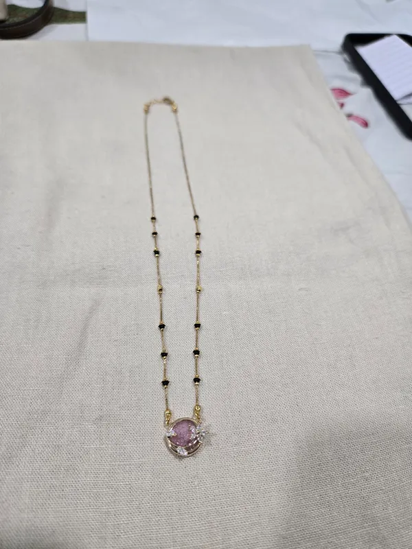 Gold_Tone_Stone_Pendant_Mangalsutra_Necklace_for_Women