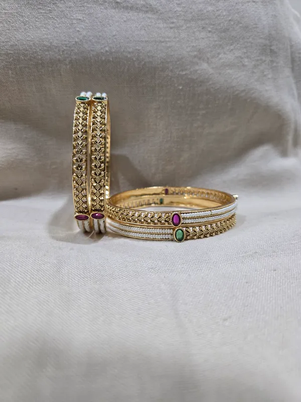 Gold_Tone_Embellished_Bangle_Set_for_Women