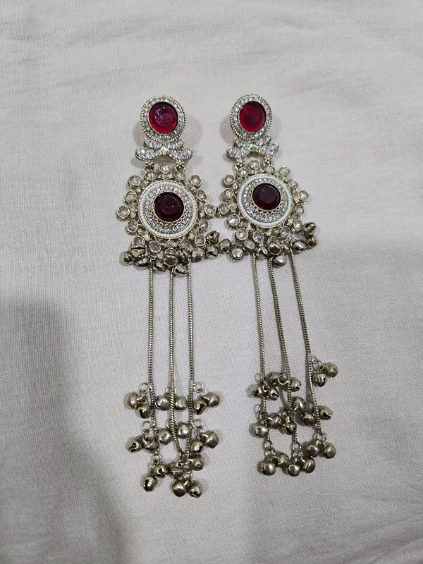 Silver_Oxidised_Long_Jhumka_Earrings_for_Women