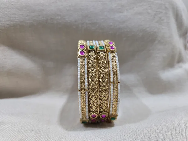 Gold_Tone_Embellished_Bangle_Set_for_Women