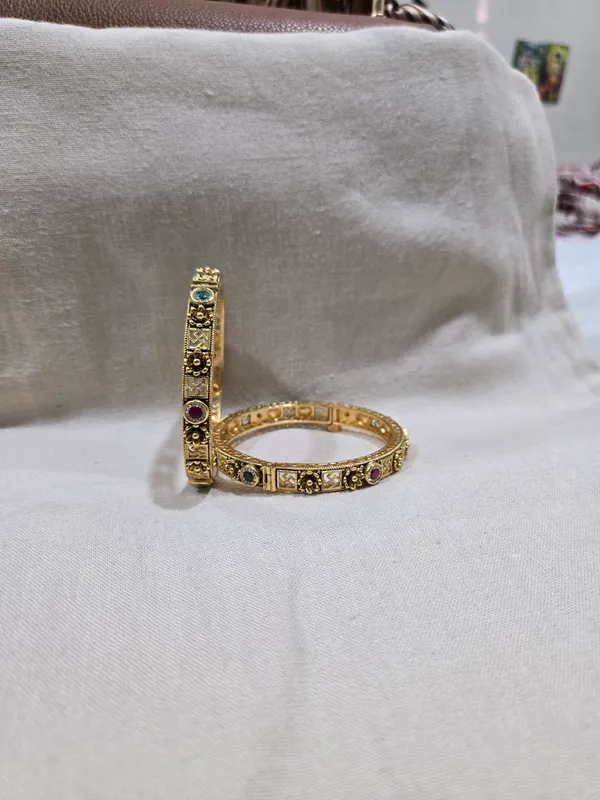 Gold_Tone_Embellished_Bangles_for_Women