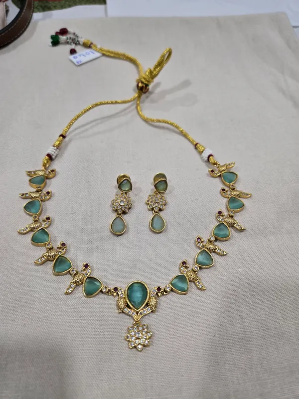 Gold_Tone_Teal_Stone_Necklace_Set_for_Women