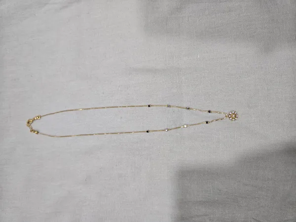 Gold_Tone_Black_Beaded_Floral_Necklace_for_Women