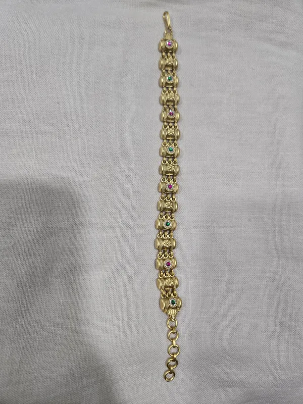 Gold_Tone_Stone_Studded_Bracelet_for_Women