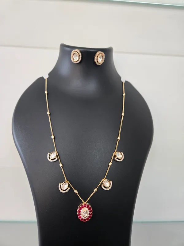 Gold_Tone_Stone_Studded_Necklace_Set_for_Women