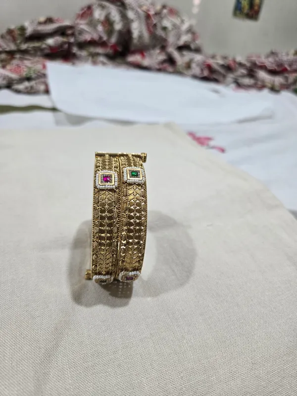 Gold_Tone_Embellished_Bangles_for_Women
