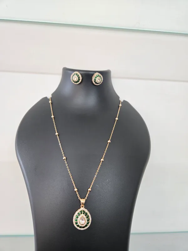 Gold_Tone_Green_Stone_Necklace_And_Earrings_Set_for_Women