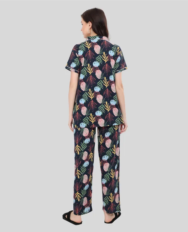Printed_Night_Suit_Set_Of_Shirt_&_Pyjama_|_Collar_Neck,_Half_Sleeve_&_Relaxed_Fit_Pyjama_Set