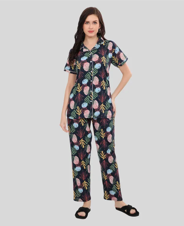 Printed_Night_Suit_Set_Of_Shirt_&_Pyjama_|_Collar_Neck,_Half_Sleeve_&_Relaxed_Fit_Pyjama_Set